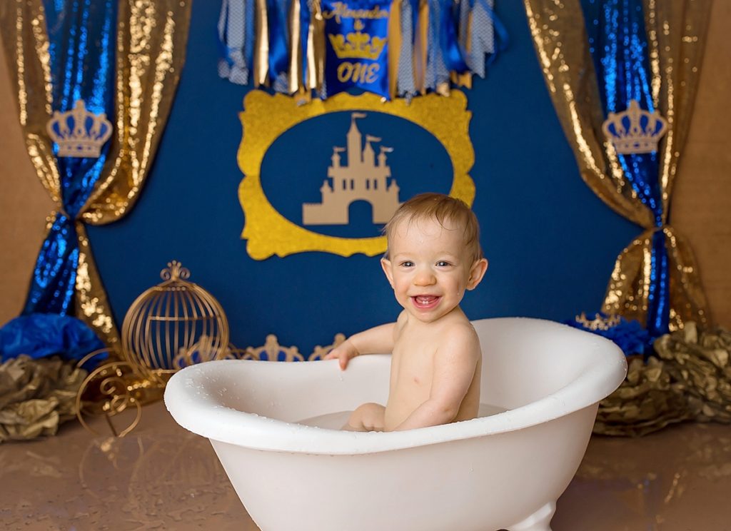 Baby Bubble Bath Photography session by Michelle Sailer.