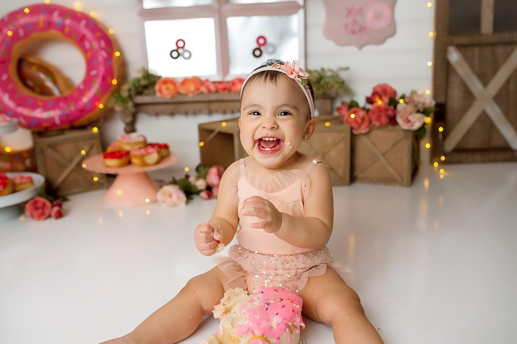 First Birthday Cake Smash Photography session by Michelle Sailer.